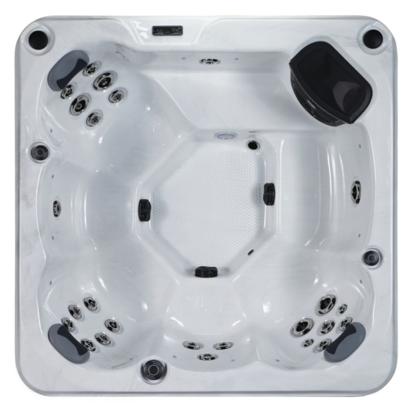 Garda Hot Tub 13 Amp Plug And Play 7 Seats